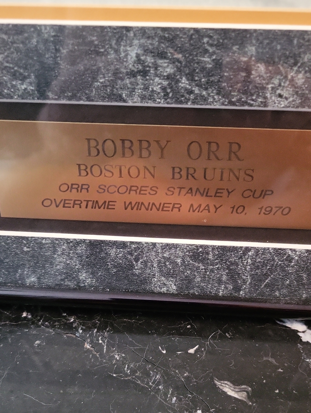 Bobby Orr Flying Goal - Picture 3 of 8
